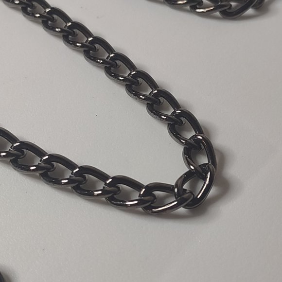 Heavy Metal And Glass Black Chain Necklace 30 Inches - Picture 7 of 14
